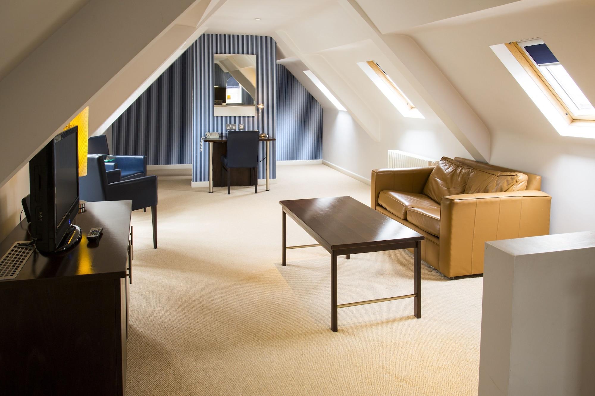 Lanes Hotel West Coker Bagian luar foto