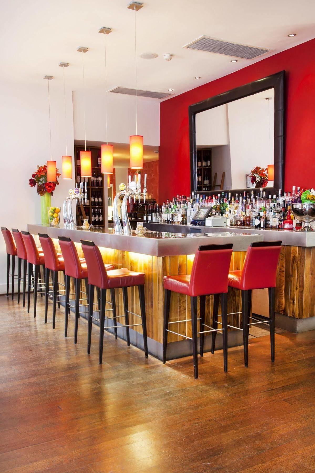 Lanes Hotel West Coker Bagian luar foto